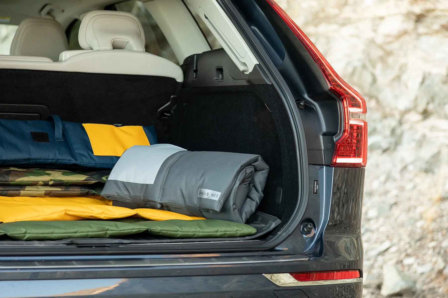 3 in 1 All Trails Everest Silver Car Protector and Mat
