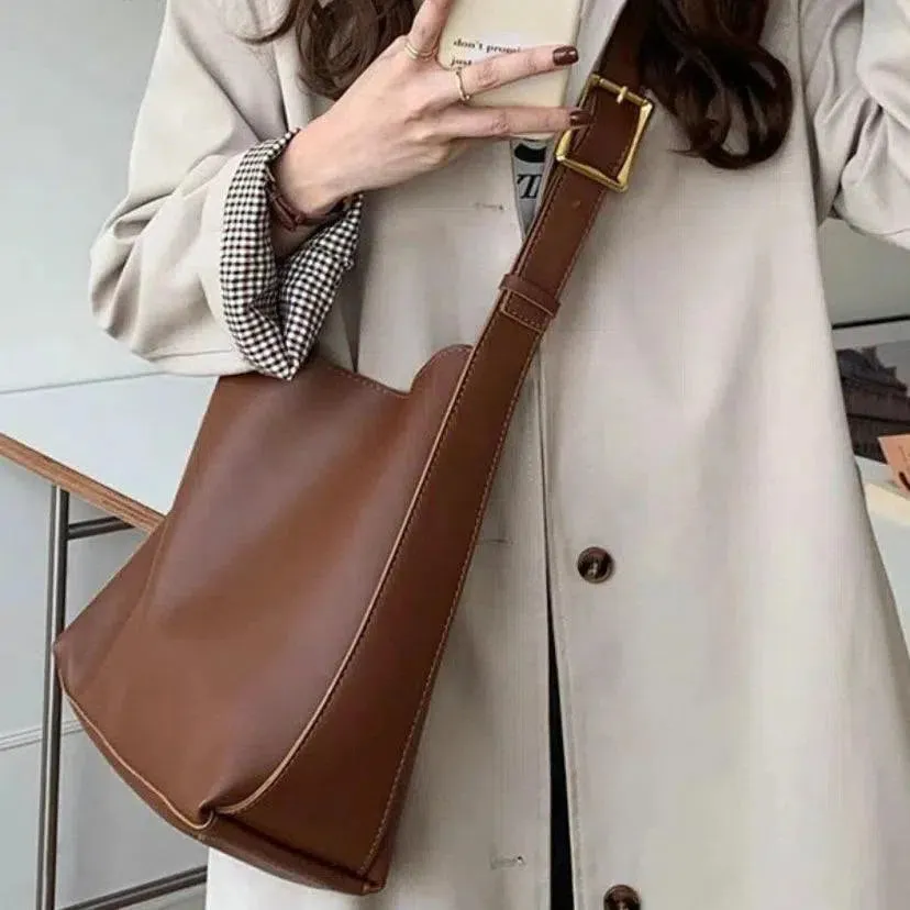 Élodie – Timeless sophisticated style – Shoulder bag